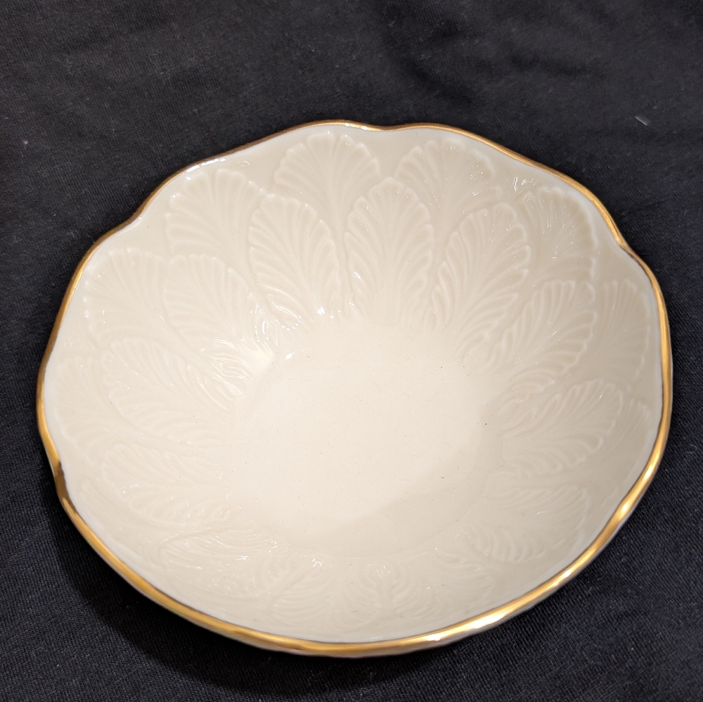 Lenox open sugar bowl